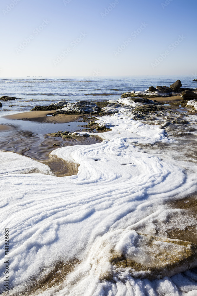 Obraz premium Winter seaside scenery