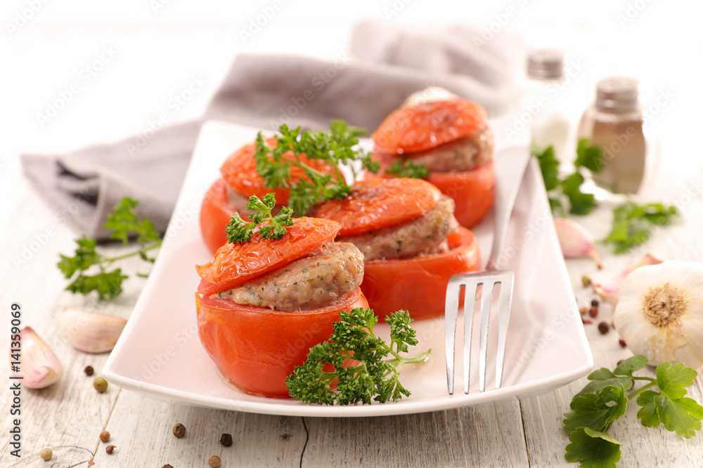 stuffed tomato with beef stuffed tomato with beef