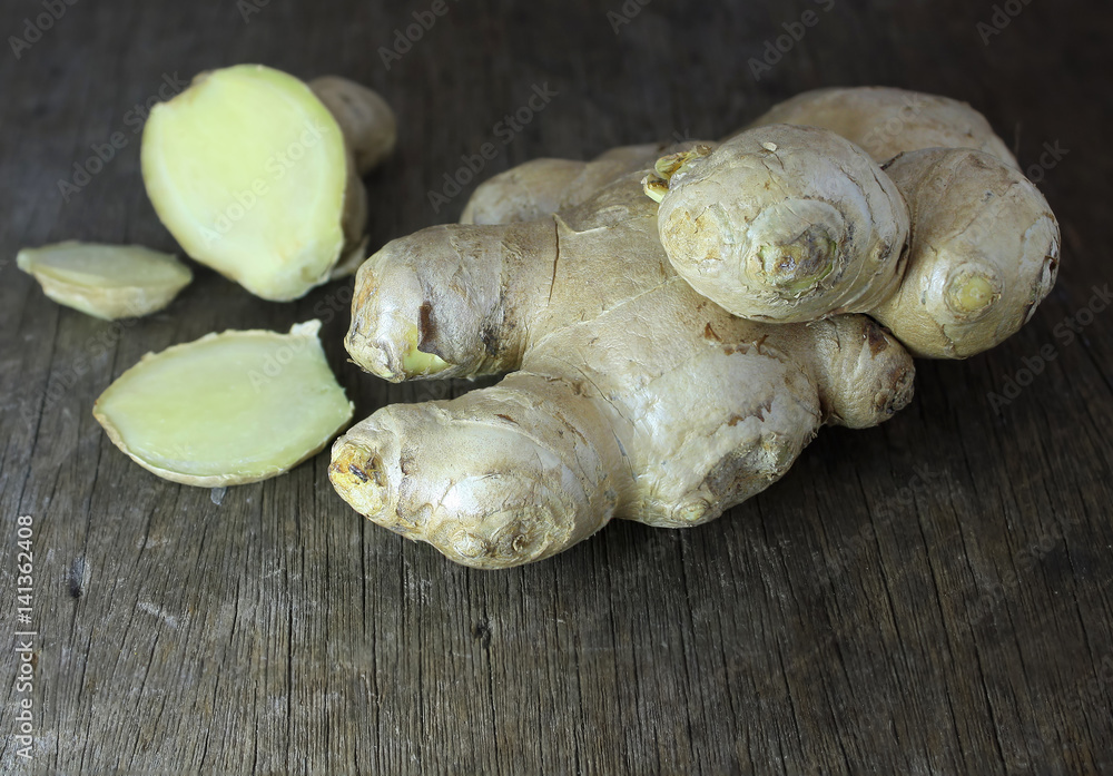 Fototapeta premium Fresh Ginger