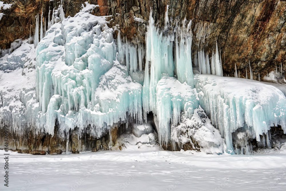 Beautiful shape of splashed ice Beautiful shape of splashed ice