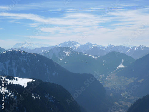 alps mountains © Loulou02