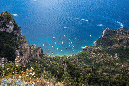 Fototapeta Naklejka Na Ścianę i Meble -  Top view of the boats at Capri Island coast