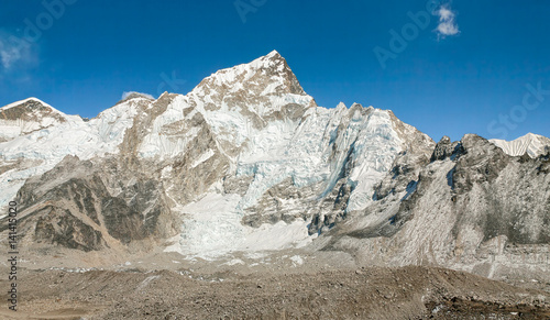 Panoramic view of the Mount Everest and Nuptse peak from Kala Patthar - Nepal, Himalayas photo