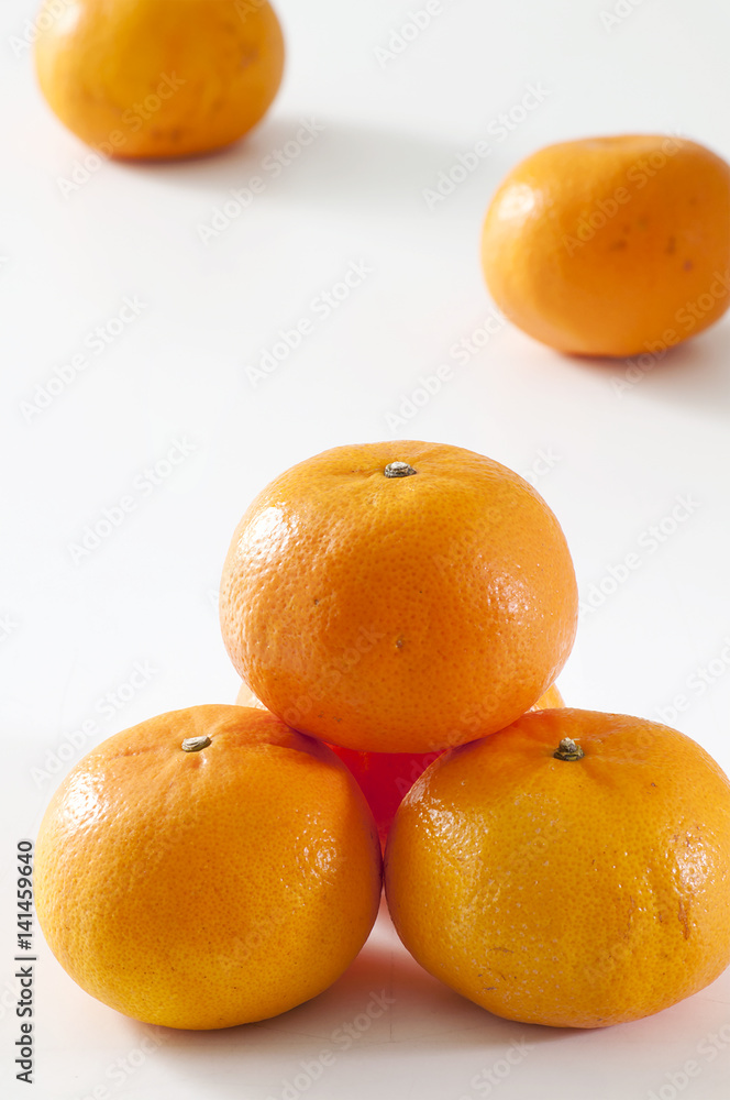A stack of oranges