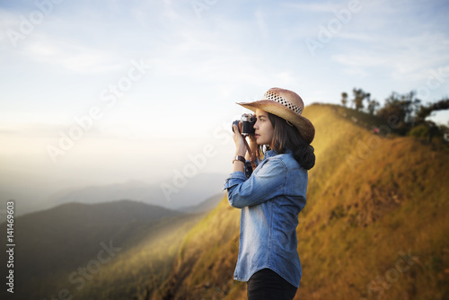 Women shouldn't be afraid to travel alone