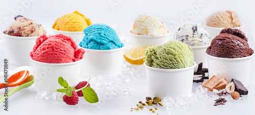Large selection of artisanal takeaway ice cream