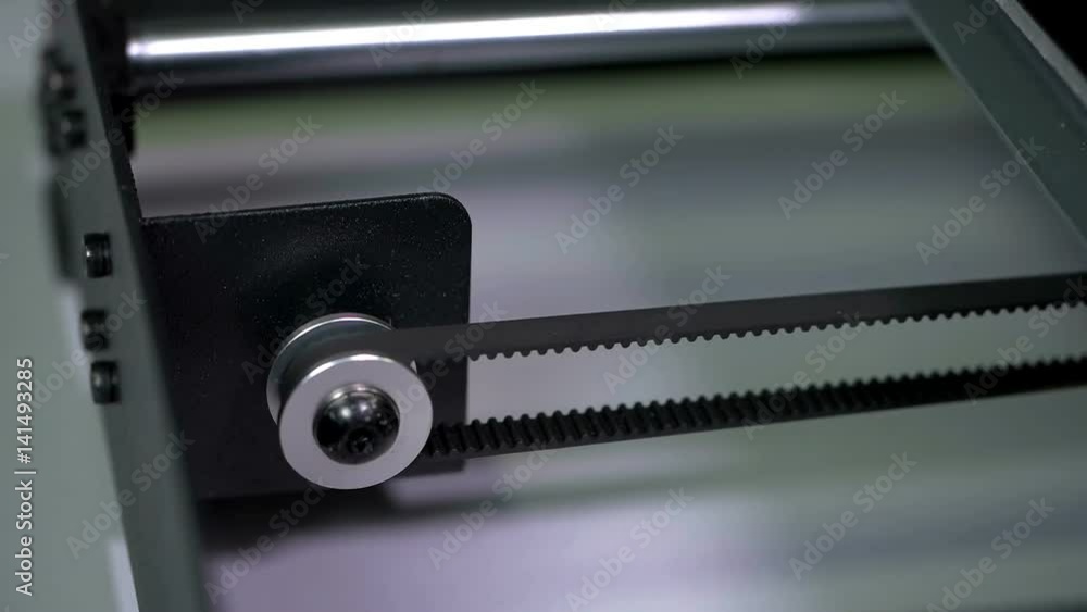 Drive belt on a stepper motor Drive belt on a stepper motor
