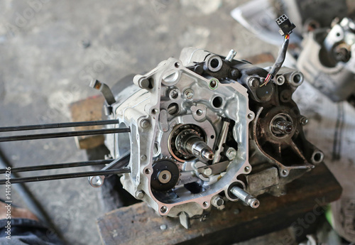 parts of piston motorcycle engine