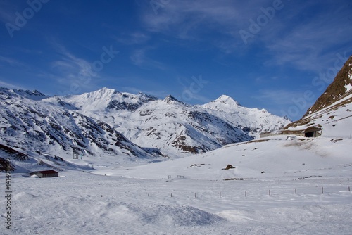 Wallpaper Mural Lukmanier pass Torontodigital.ca