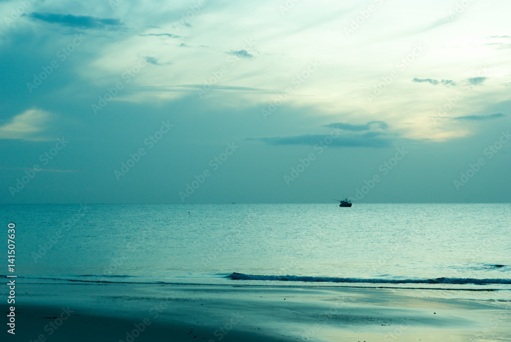 Sunset beach sea and sky | Beauty nature scene background