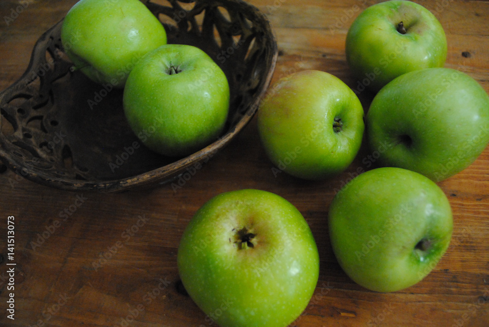 Green apples Green apples
