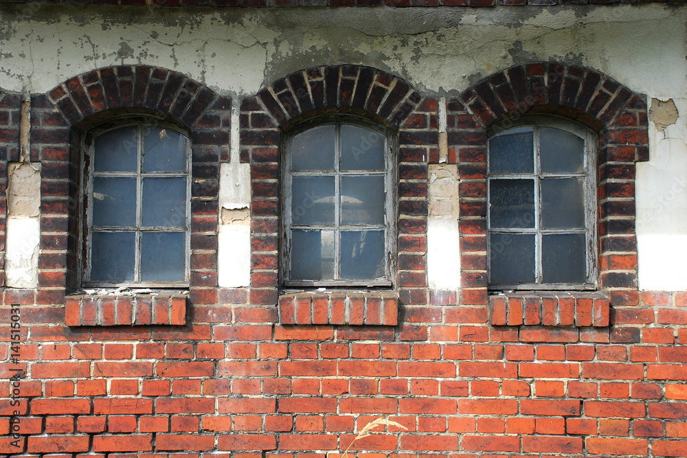 3 Fenster