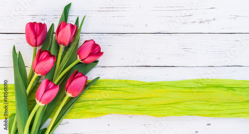 Fototapeta Naklejka Na Ścianę i Meble -  Grußkarte Frühling mit Tulpen Blumen Strauß