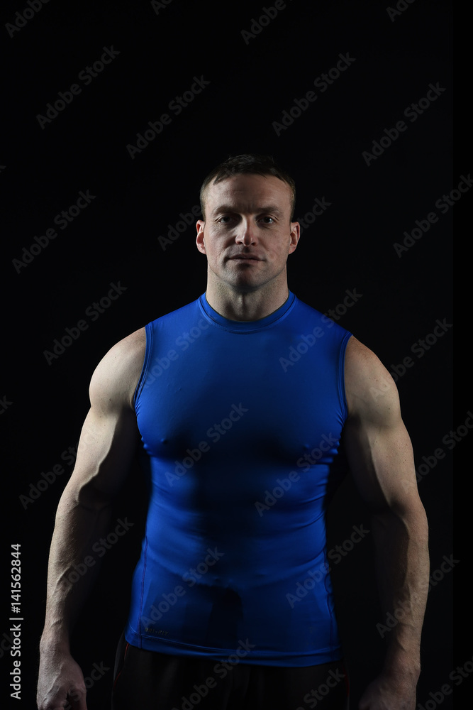 handsome bodybuilder man with muscular body training in gym handsome bodybuilder man with muscular body training in gym