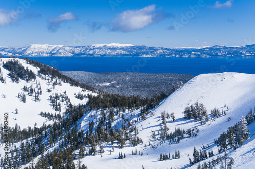 Snow covered slopes of the Sierra Nevada mountains above Lake Tahoe California near a ski resort in winter © Jeremy Francis