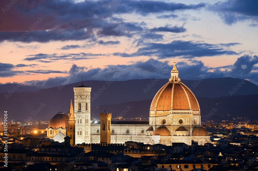 Florence Cathedral skyline night
