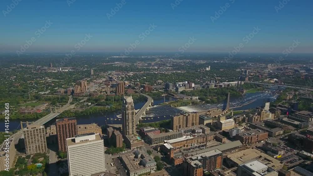 Aerial Minnesota Minneapolis September 2016 4K Aerial Minnesota Minneapolis September 2016 4K
