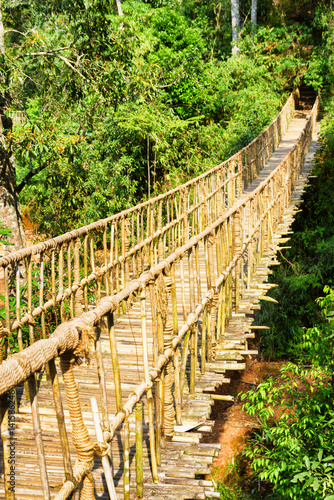 Fototapeta Naklejka Na Ścianę i Meble -  Beautiful simple suspension bridge over gorge