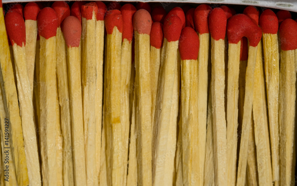 Matchsticks in box on wooden