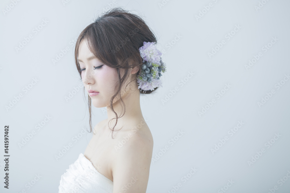 ウェディングドレスの花嫁 ウェディングドレスの花嫁
