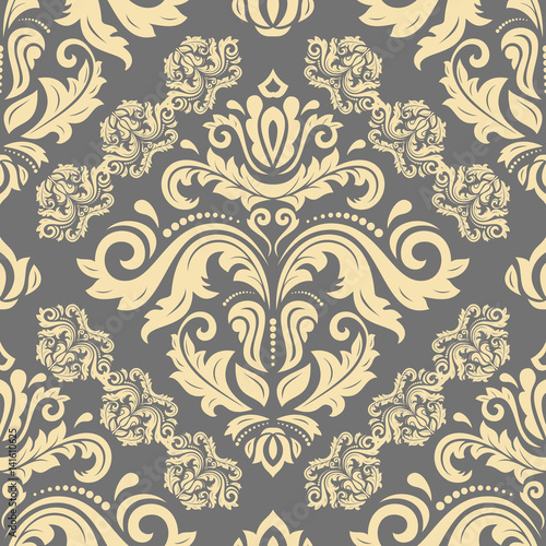 Seamless baroque golden pattern. Traditional classic orient ornament