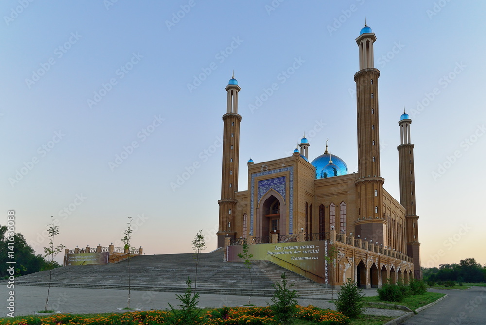 Fototapeta premium Ust-Kamenogorsk City Mosque