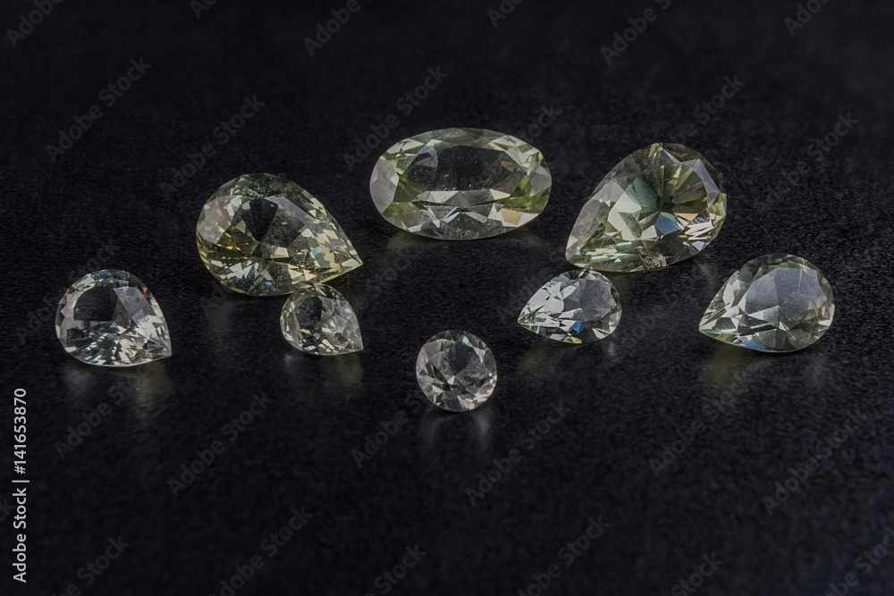 Berill mineral, stone is used in jewelry Berill mineral, stone is used in jewelry