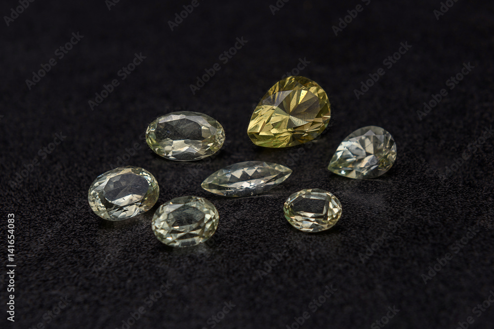 Berill mineral, stone is used in jewelry Berill mineral, stone is used in jewelry