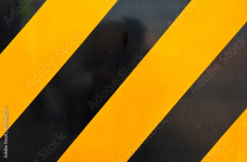 yellow and black marking © sattapapan tratong