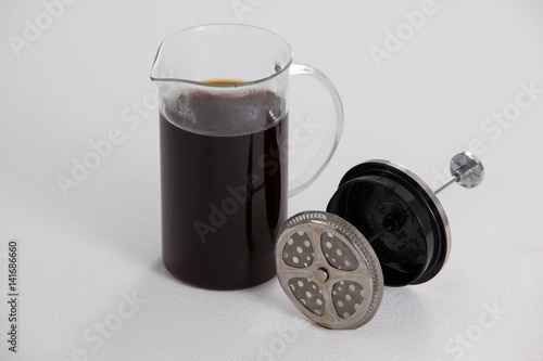 Cafetiere plunger with jug