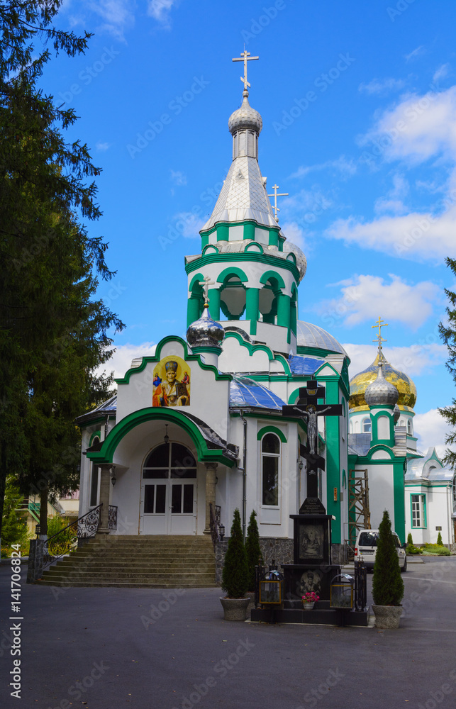 Obraz premium Village Church in a small village in western Ukraine