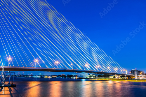 Rama VIII Bridge © dumfotolia