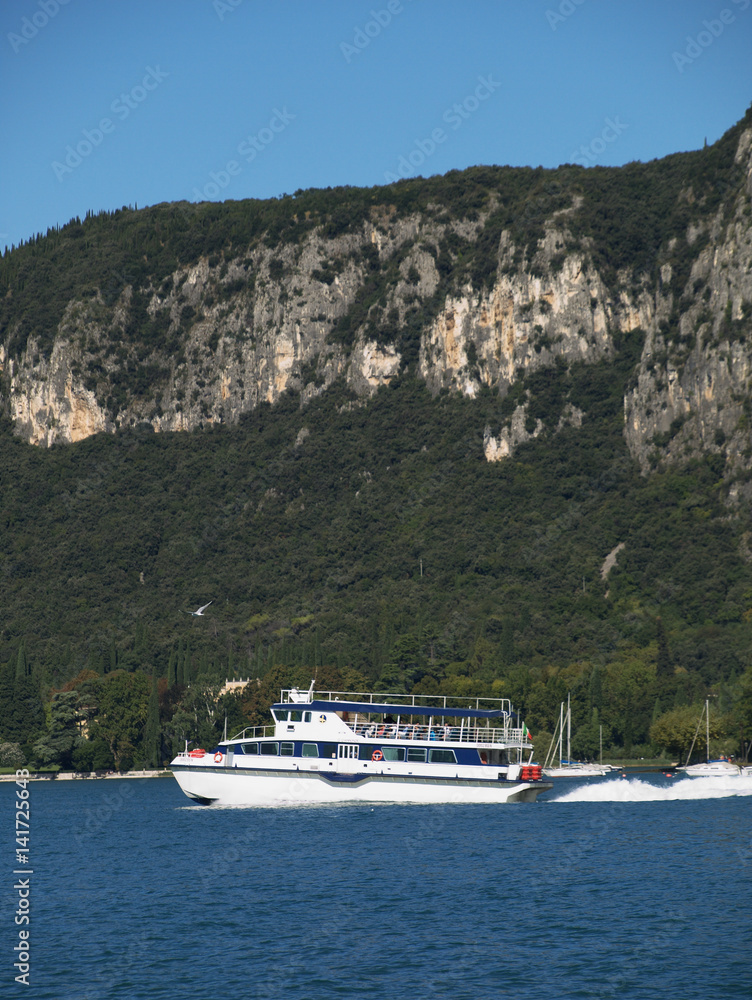 Hydrofoil on Lake Garda