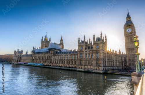 Big Ben and the houses of Parliament in London at dusk