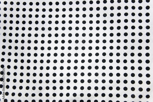 white and black point pattern