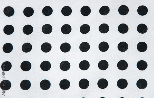 white and black point pattern