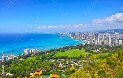 ハワイ　ダイアモンドヘッドから見たワイキキ
