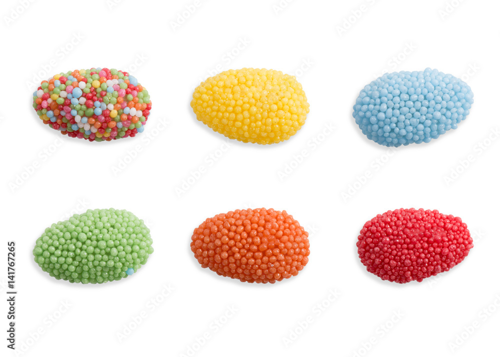 Perl Eier Fruchtgummi mit Gelee als Freisteller Perl Eier Fruchtgummi mit Gelee als Freisteller