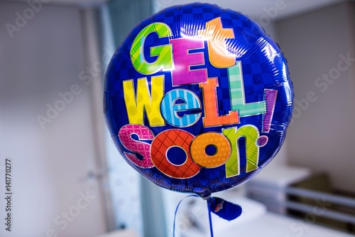 Canvas Print Get well soon balloon in hospital