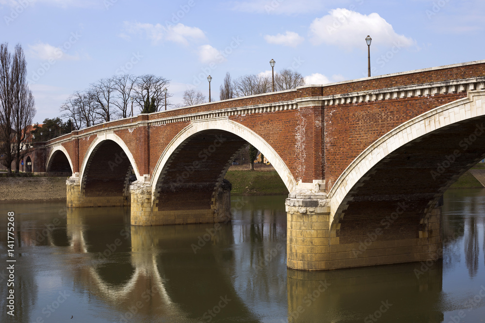 Fototapeta premium Old bridge in Sisak, Croatia
