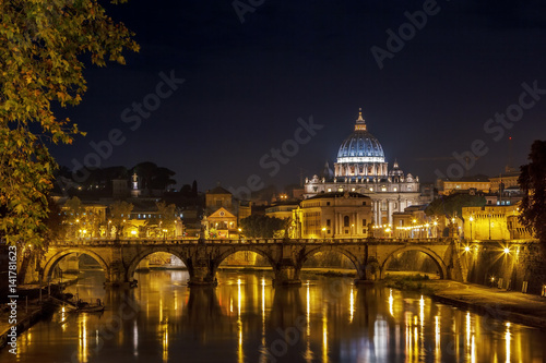 Ponte Vittorio Emanuele II, Rome © borisb17