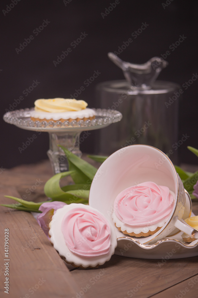 rose gingerbread cookies, decoration