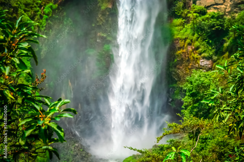 Fototapeta premium Sipisu Pisu Waterfall