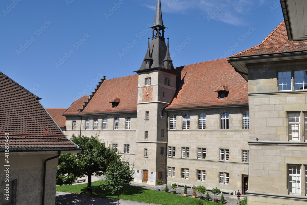 Naklejka premium L'ancienne Académie dans la vieille ville de Lausanne, Suisse, 2007