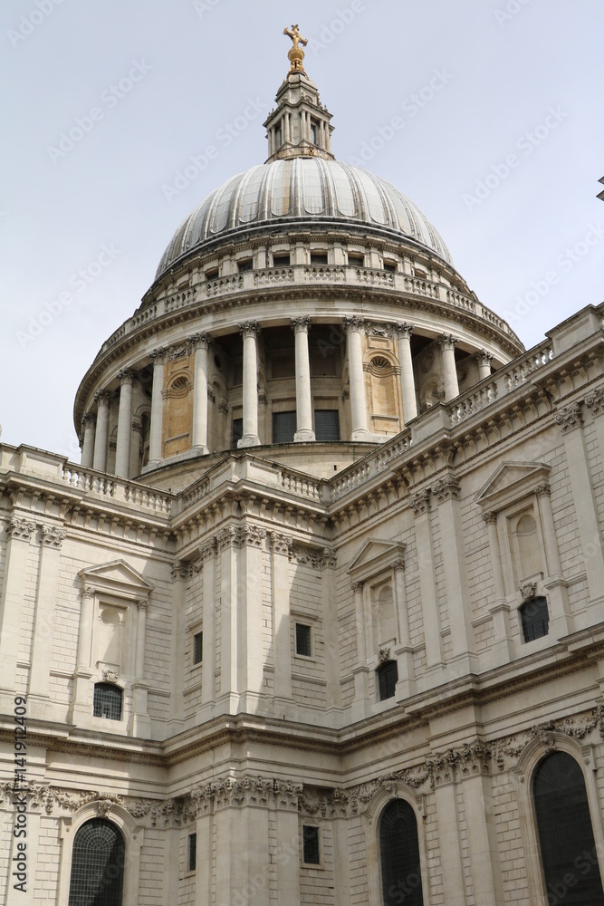 Bishop's Church St. Pauls Cathedral in London, Great Britain