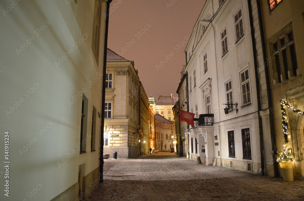 Ulica Kanonicza w Krakowie nocą/Kanonicza Street in Cracow by night, Lesser Poland, Poland