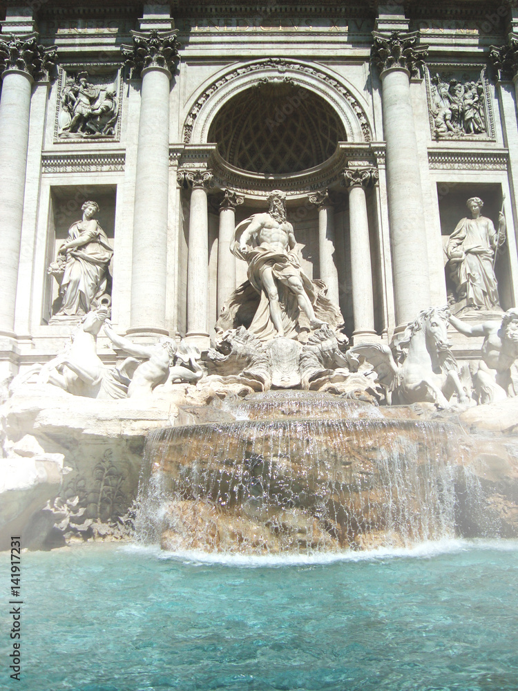 di trevi fountain in Rome sunny weather