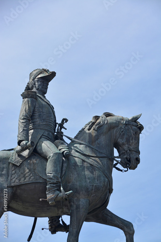 Estatua de Espartero de bronce