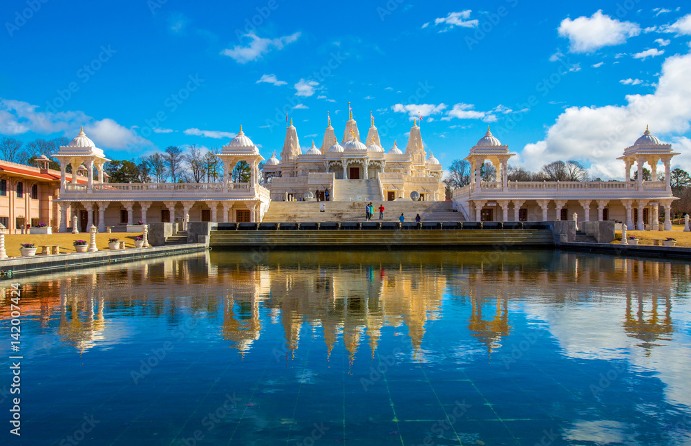 Fototapeta premium The BAPS Swaminarayan Sanstha Shri Swaminarayan Mandir, Atlanta GA