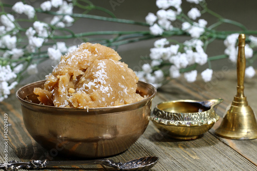 Whole wheat halwa